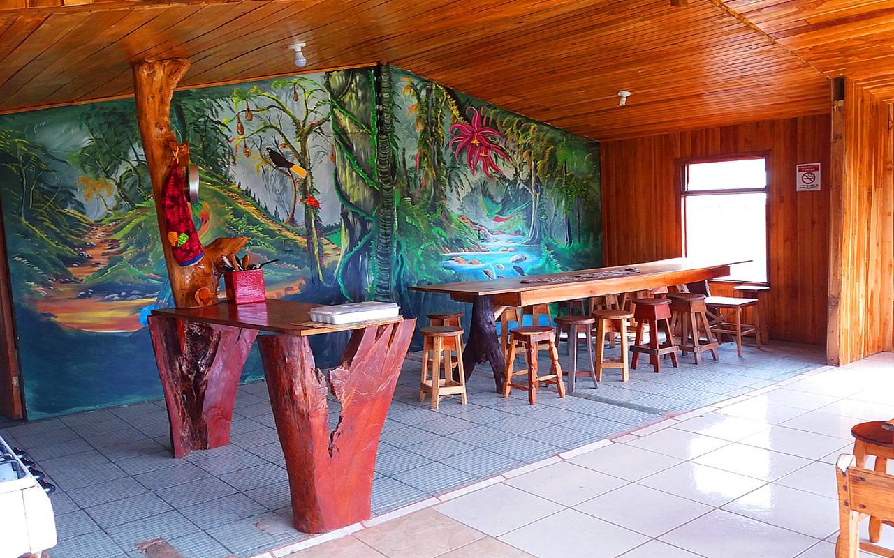 Hostel La Suerte *